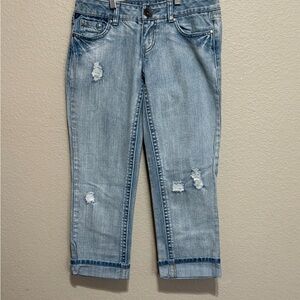 Vanity Ankle cuff Jeans sz 26 Wide leg capris style. Light Demin wash.